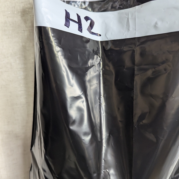 Ezrallora Ultra Soft Sherpa-Lined Cape Shawl with Pockets - Burgundy/Maroon - Picture 13 of 13